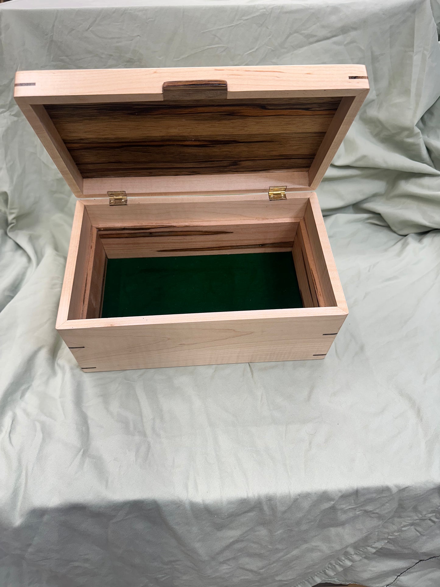 Handmade 11 x 7.75 x 5" Curly Maple Mitered Keepsake/Jewelry Box with Black Limba Lid and Accents