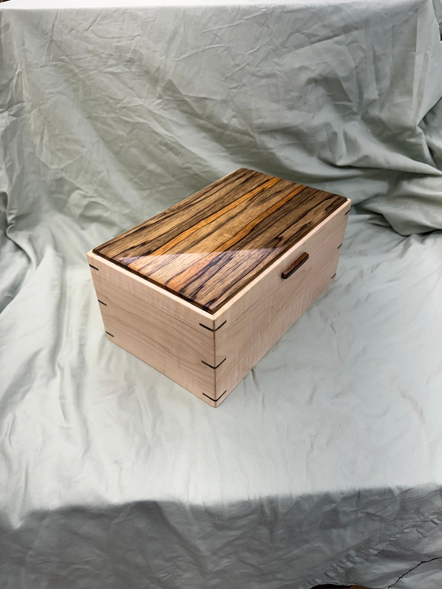 Handmade 11 x 7.75 x 5" Curly Maple Mitered Keepsake/Jewelry Box with Black Limba Lid and Accents