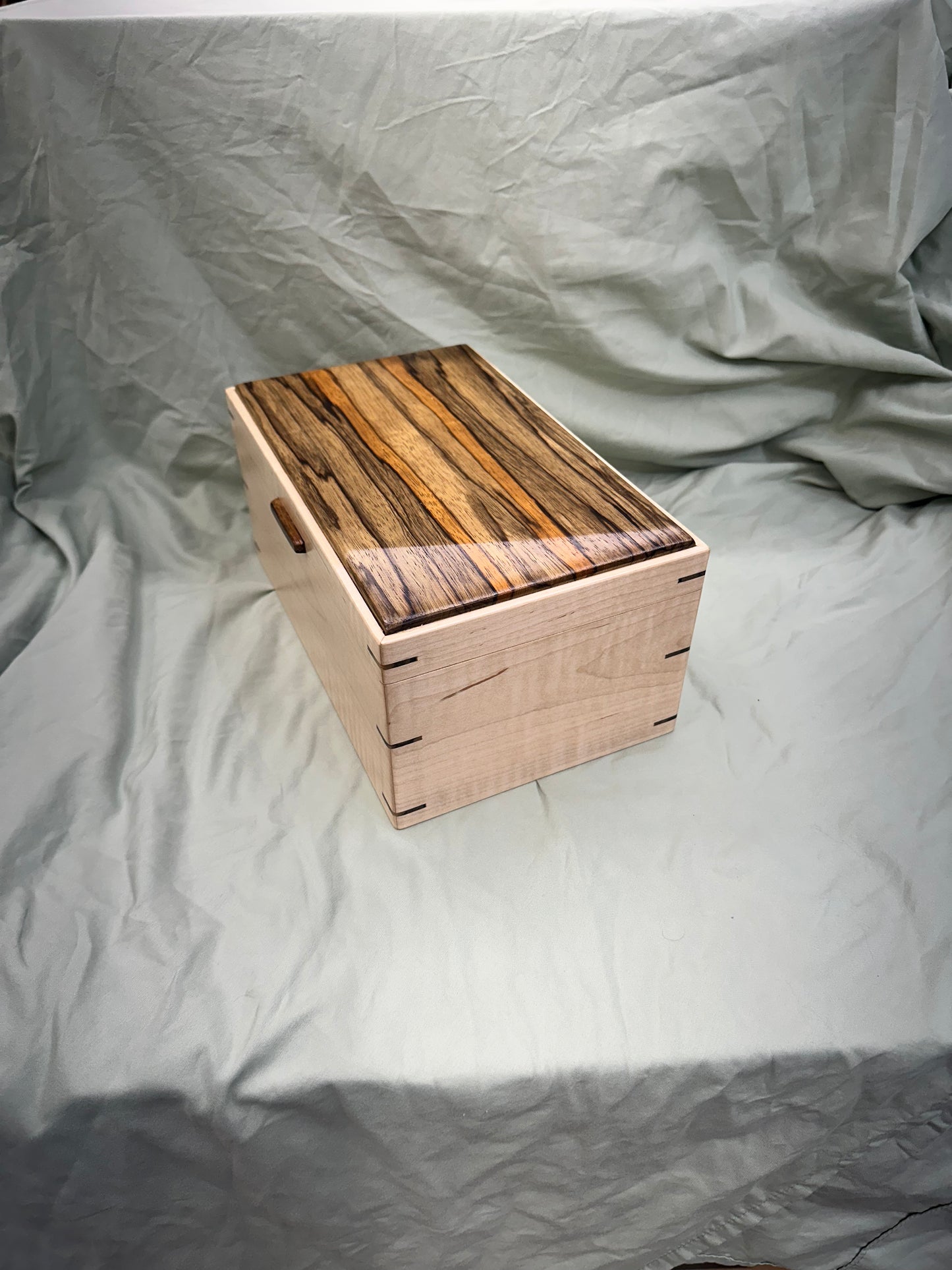 Handmade 11 x 7.75 x 5" Curly Maple Mitered Keepsake/Jewelry Box with Black Limba Lid and Accents
